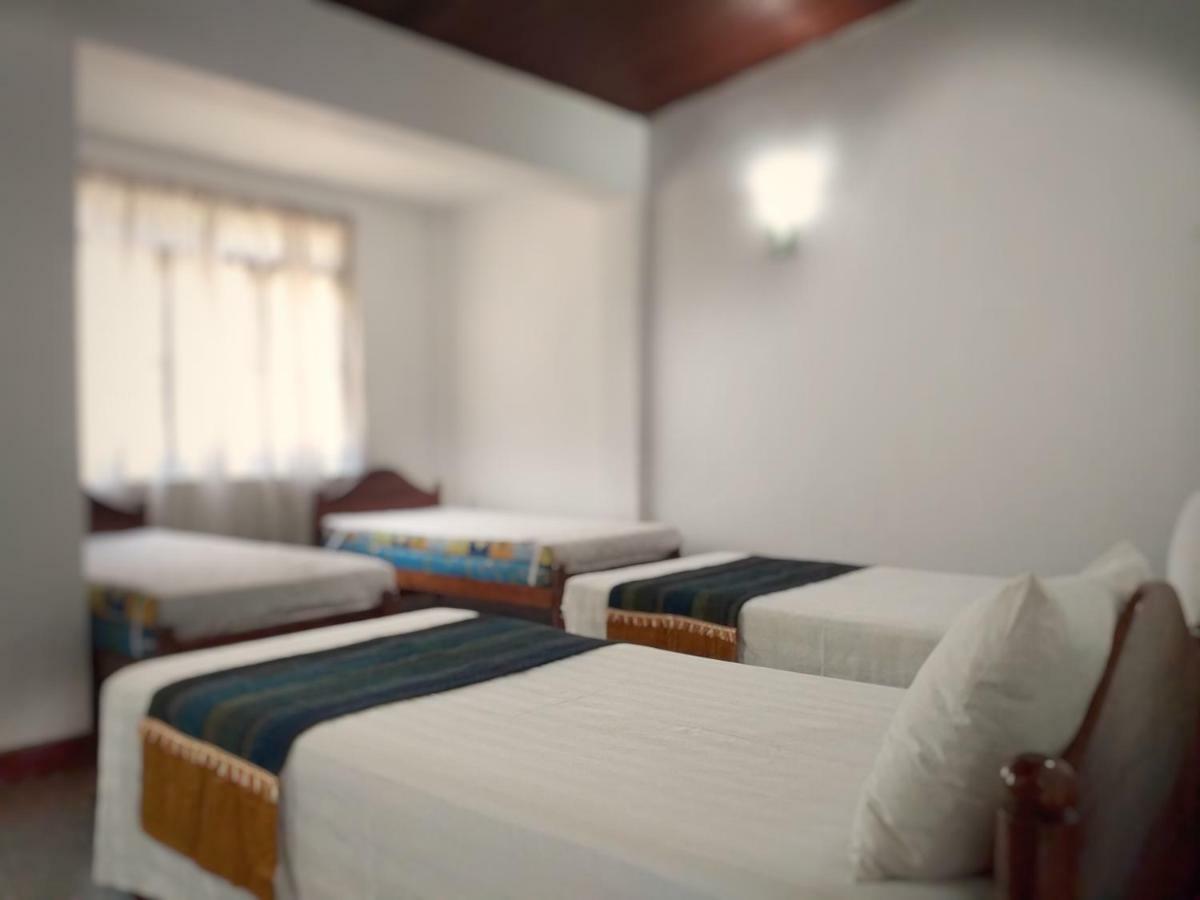 Ginza Rest Kandy Tennekumbura Eksteriør billede
