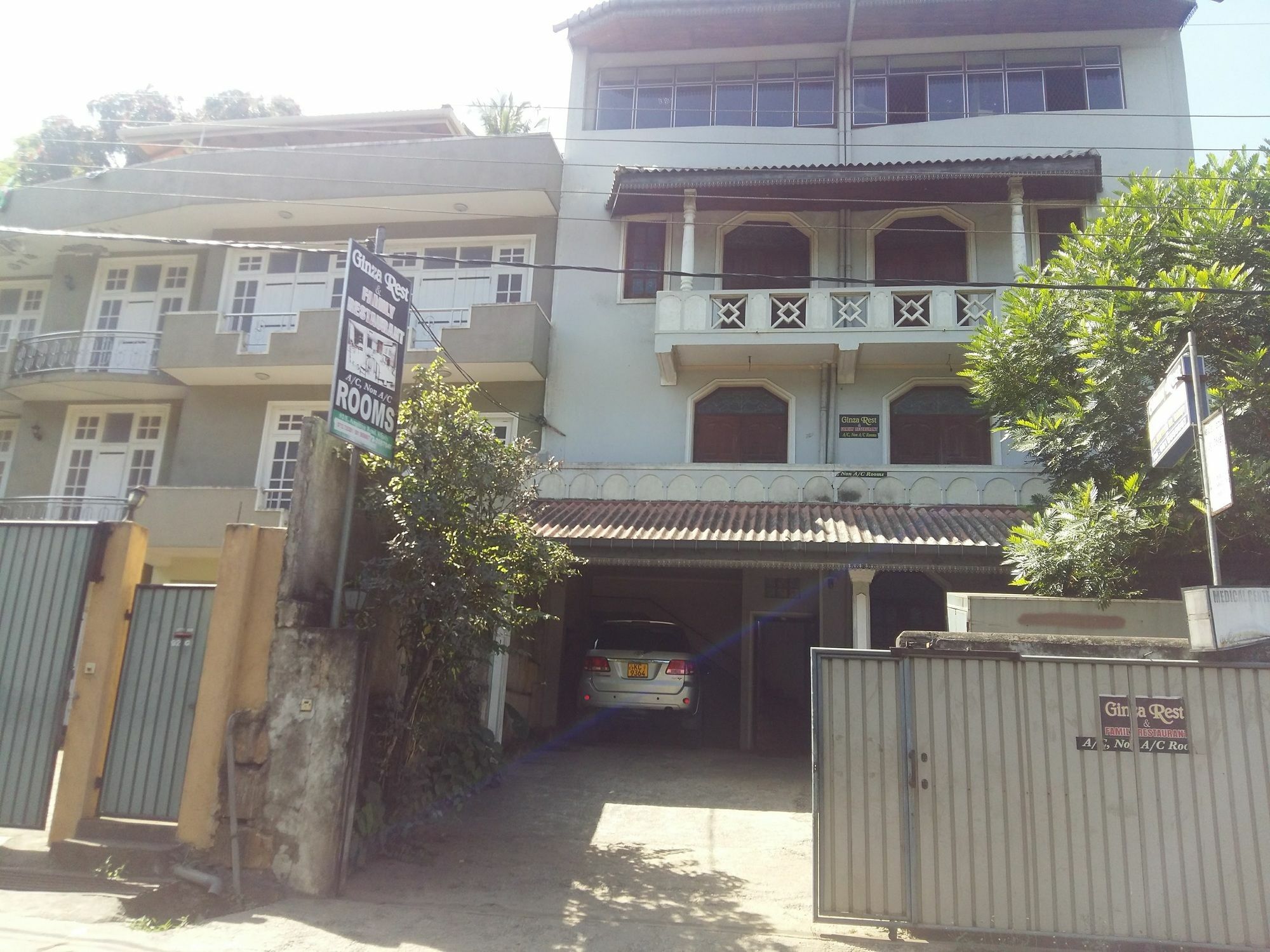 Ginza Rest Kandy Tennekumbura Eksteriør billede